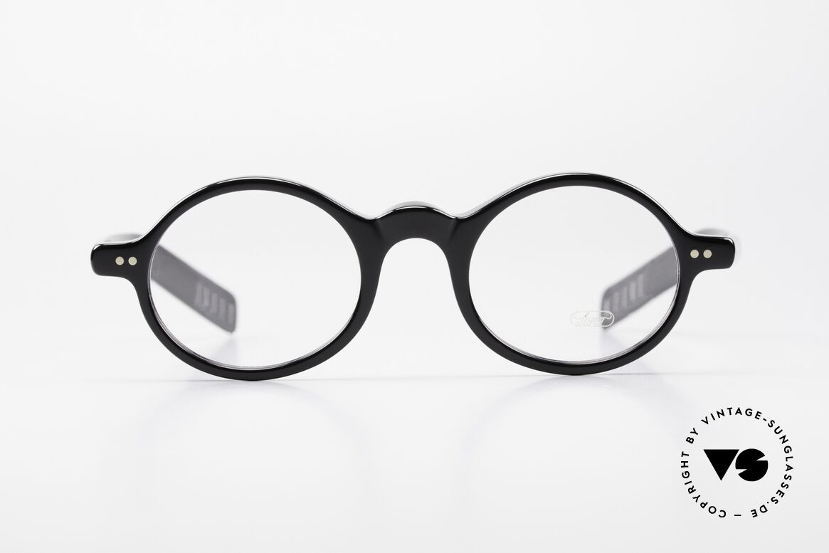 Lunor A52 Ovale Brille Schwarzes Acetat, Nietscharniere und zehntelmillimetergenau gefräst, Passend für Herren und Damen