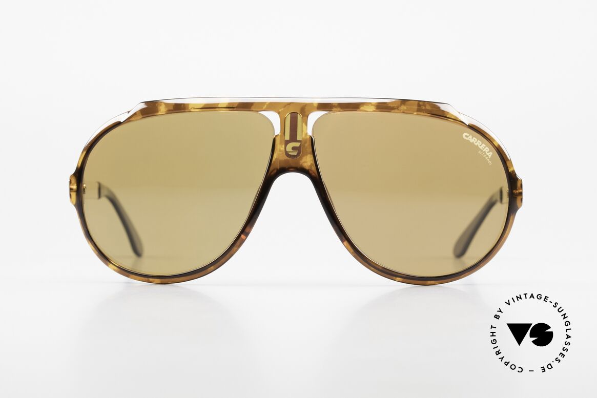 Carrera 5512 Polarisierende UltraPol Gläser, legendäre Carrera vintage Sonnenbrille in Top-Qualität, Passend für Herren