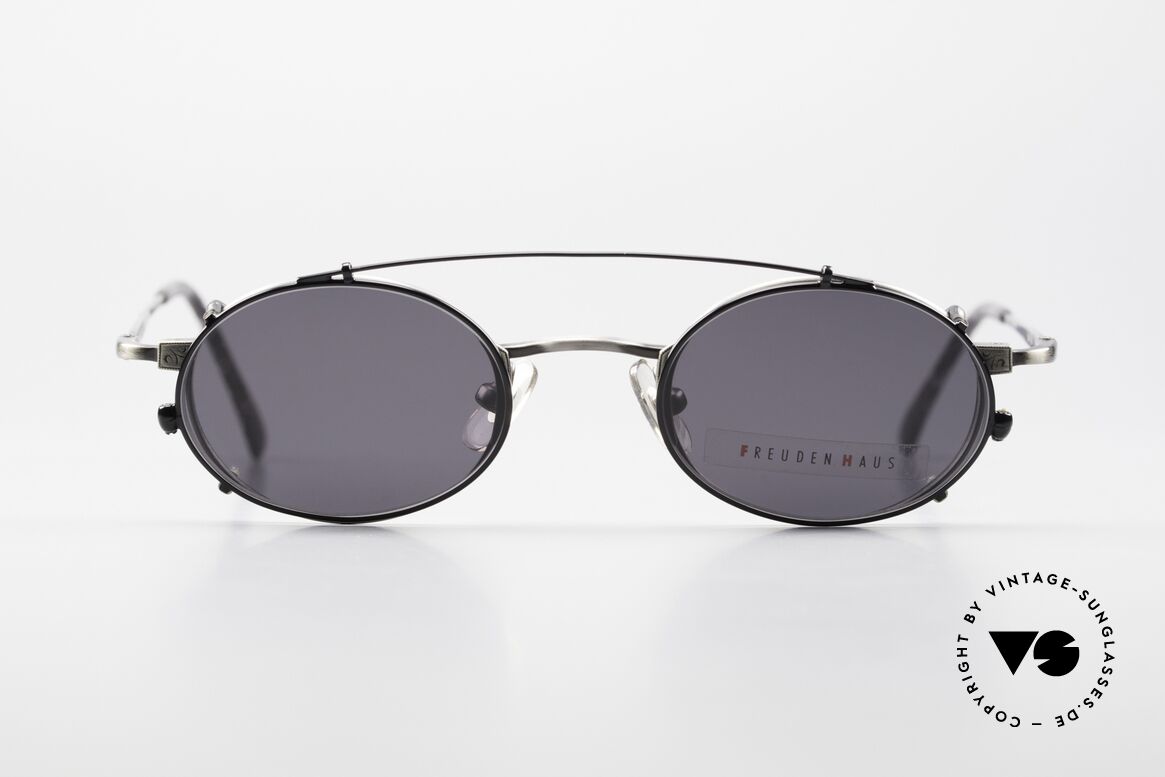 Freudenhaus Zaki Ovale Brille Mit Sonnen Clip, vintage Brillenfassung von FREUDENHAUS, München, Passend für Herren und Damen