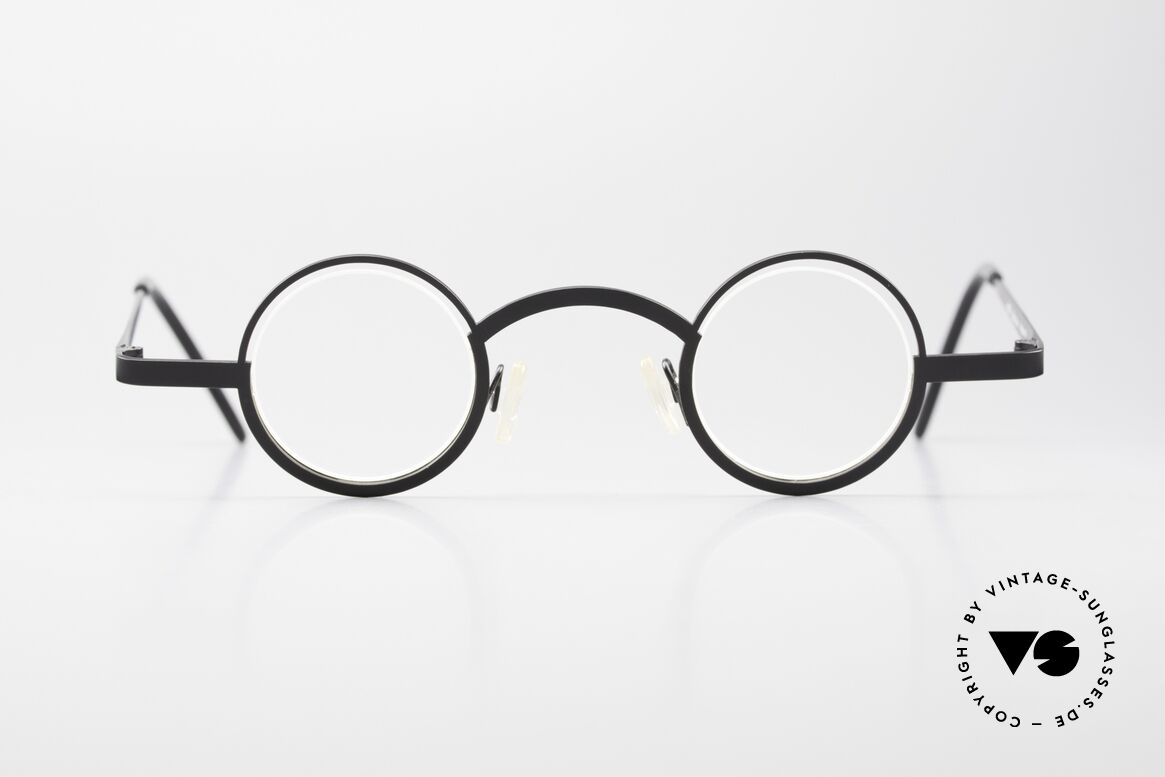 Theo Belgium Bicky Slim Runde Designerbrille Unisex, vintage Designerbrille von Theo Belgium in schwarz, Passend für Herren und Damen