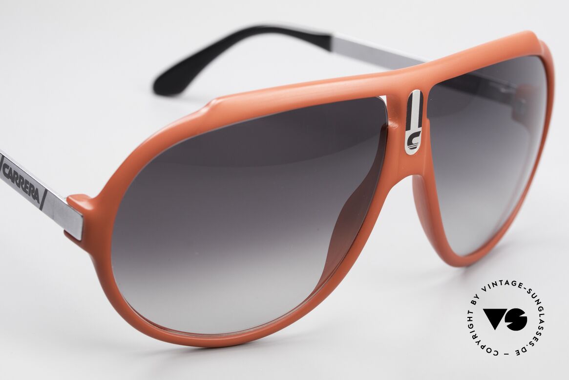 Carrera 5512 80er Sonnenbrille Miami Vice, ungetragenes Modell mit einem Porsche CARRERA Etui, Passend für Herren