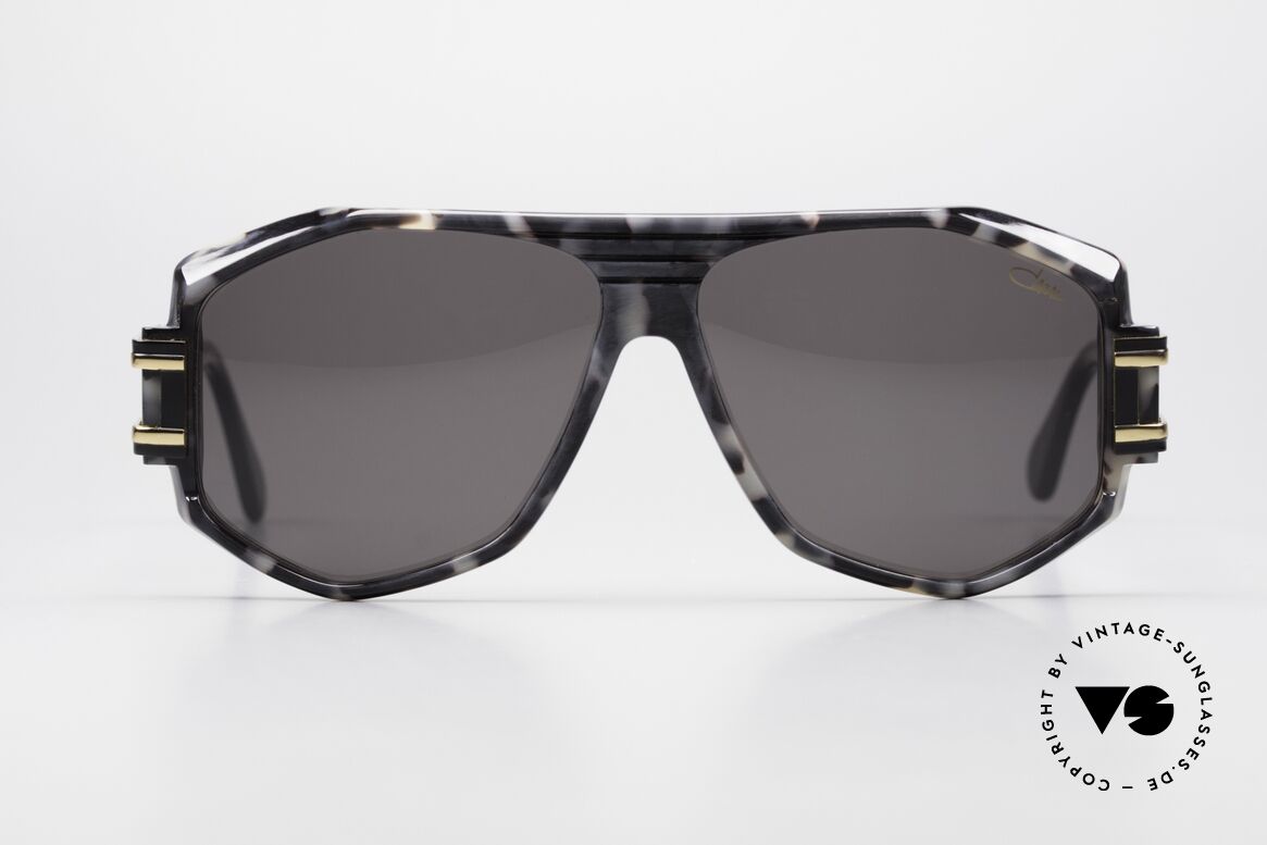 Cazal 163 Legends Beastin Edition 2014, Cazal 163 Beastin Sonnenbrille, Kooperation aus 2014, Passend für Herren
