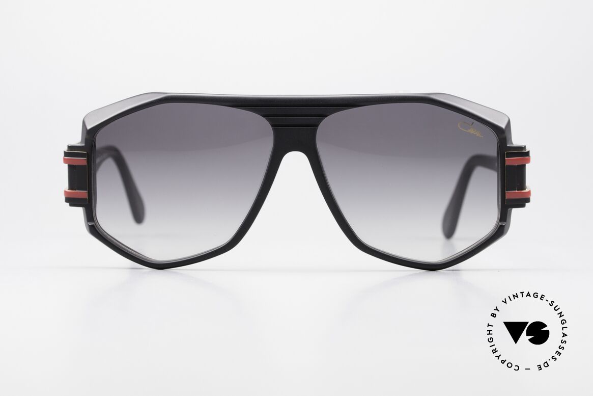 Cazal 163 Hip Hop Kultsonnenbrille, Cazal 163 Sonnenbrille in mattschwarz / rot, Gr. 59/12, Passend für Herren