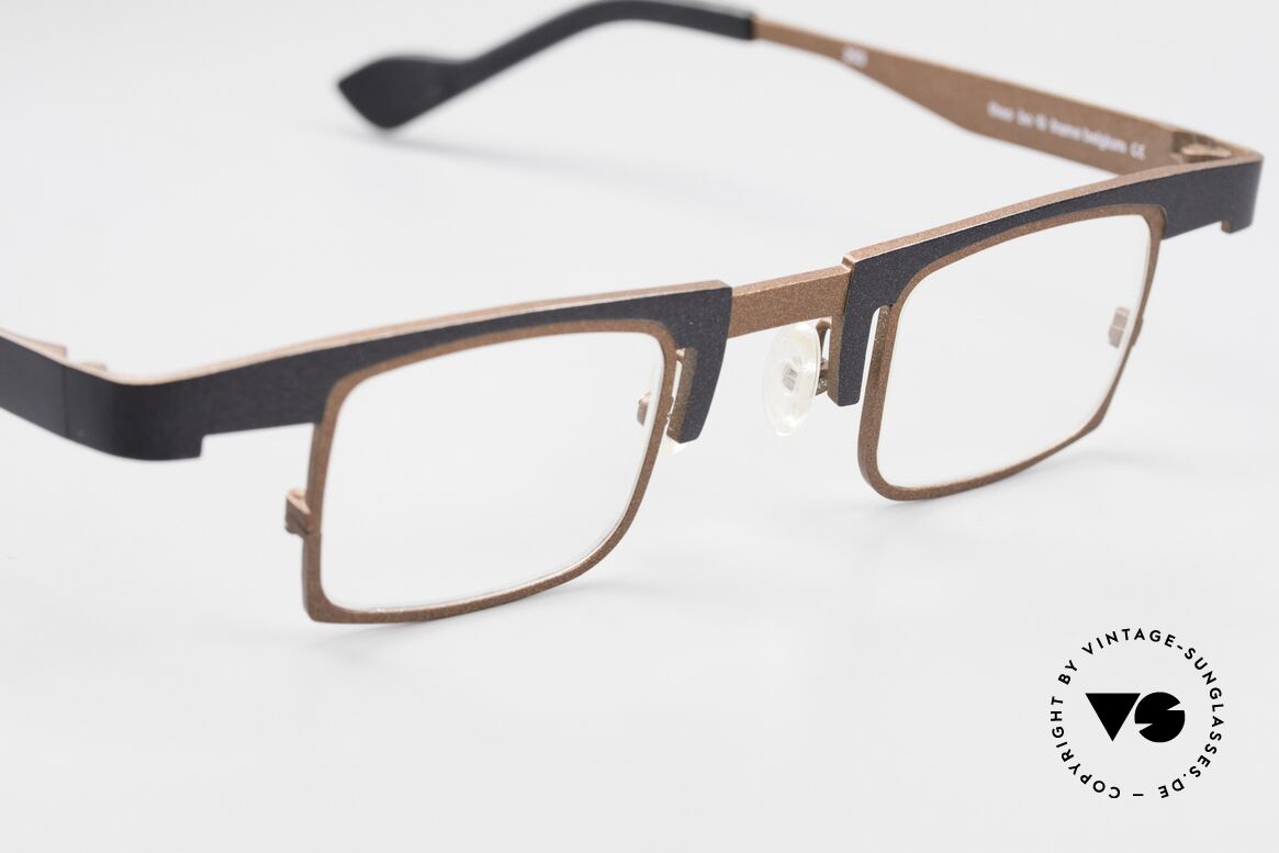 Theo Belgium Bo Crazy Designerbrille Titanium, ungetragen (wie alle unsere vintage THEO Brillen), Passend für Herren und Damen