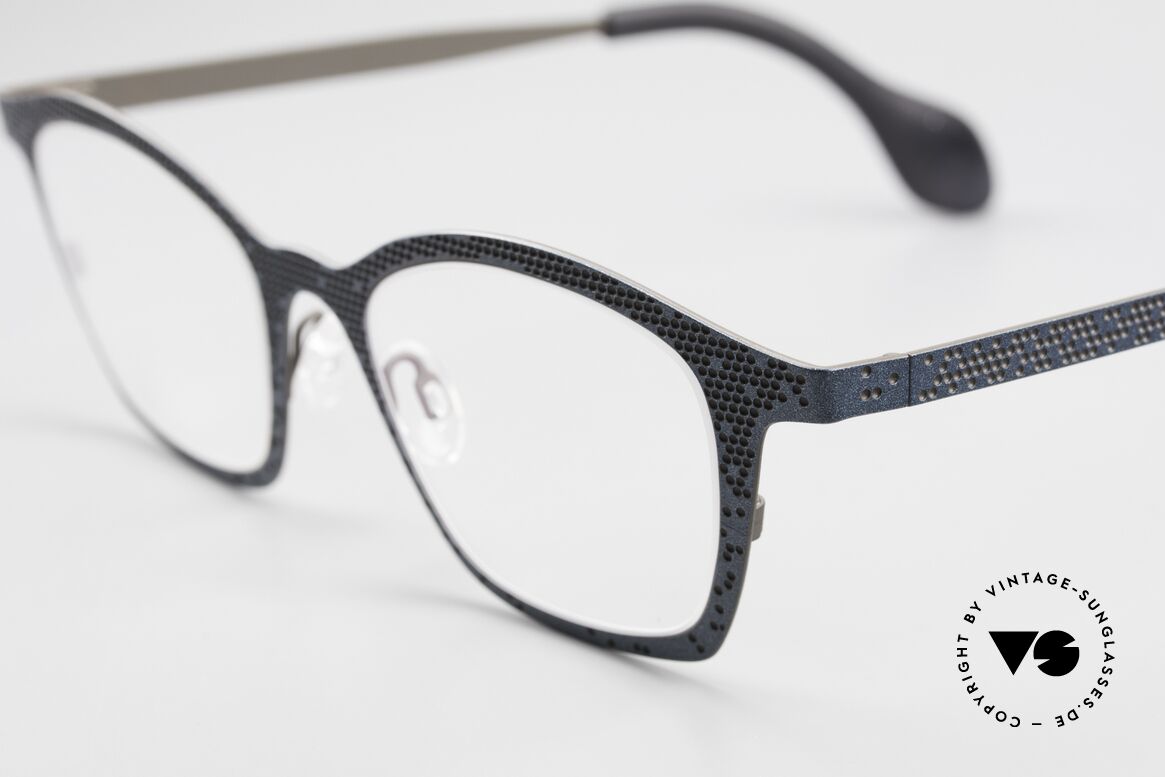 Theo Belgium Mille 62 Bienenwabe Rahmendesign, das gepunktete Muster macht die Brille lebendig, Passend für Herren und Damen