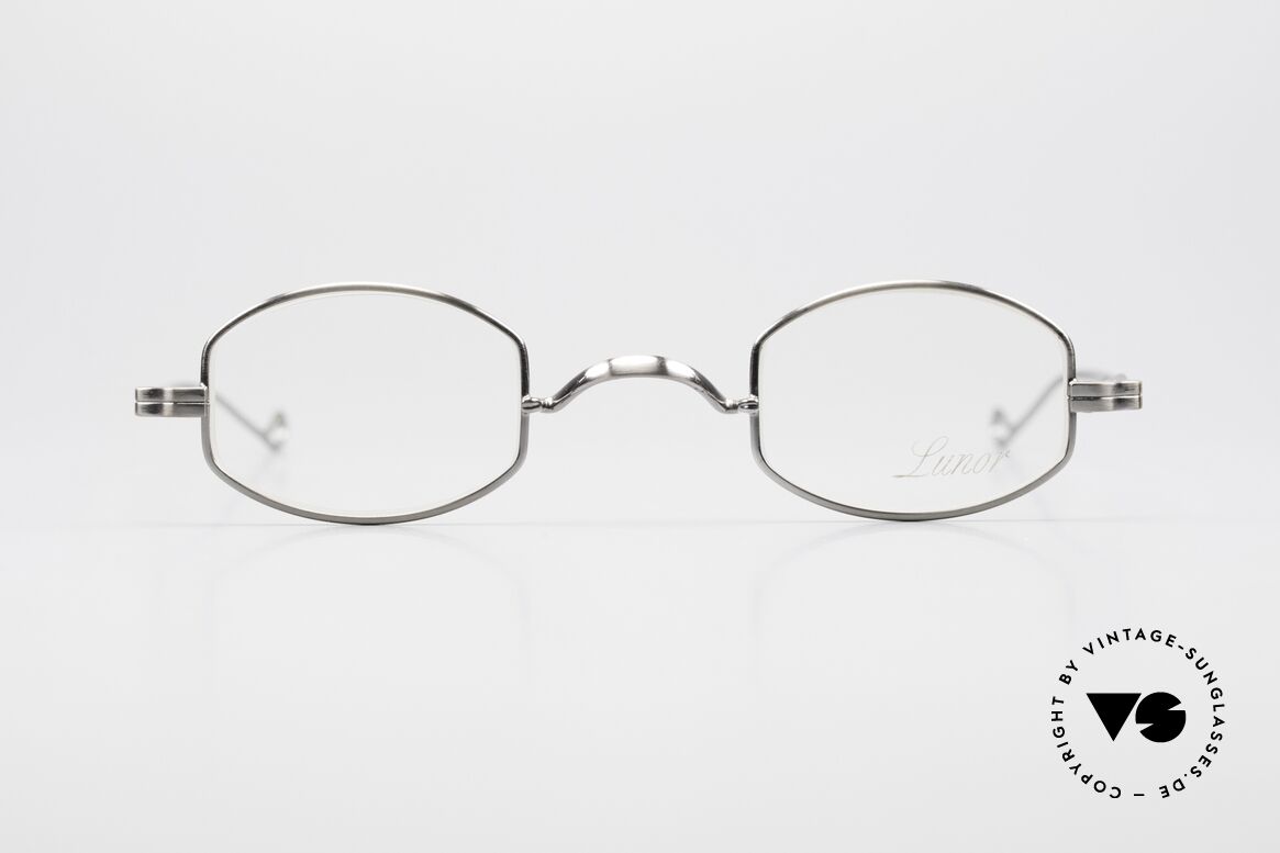 Lunor II 02 Kleine Brille in Antik Silber, sehr kleine Lunor Brille in antik silber (Gr. 37/24), Passend für Herren und Damen