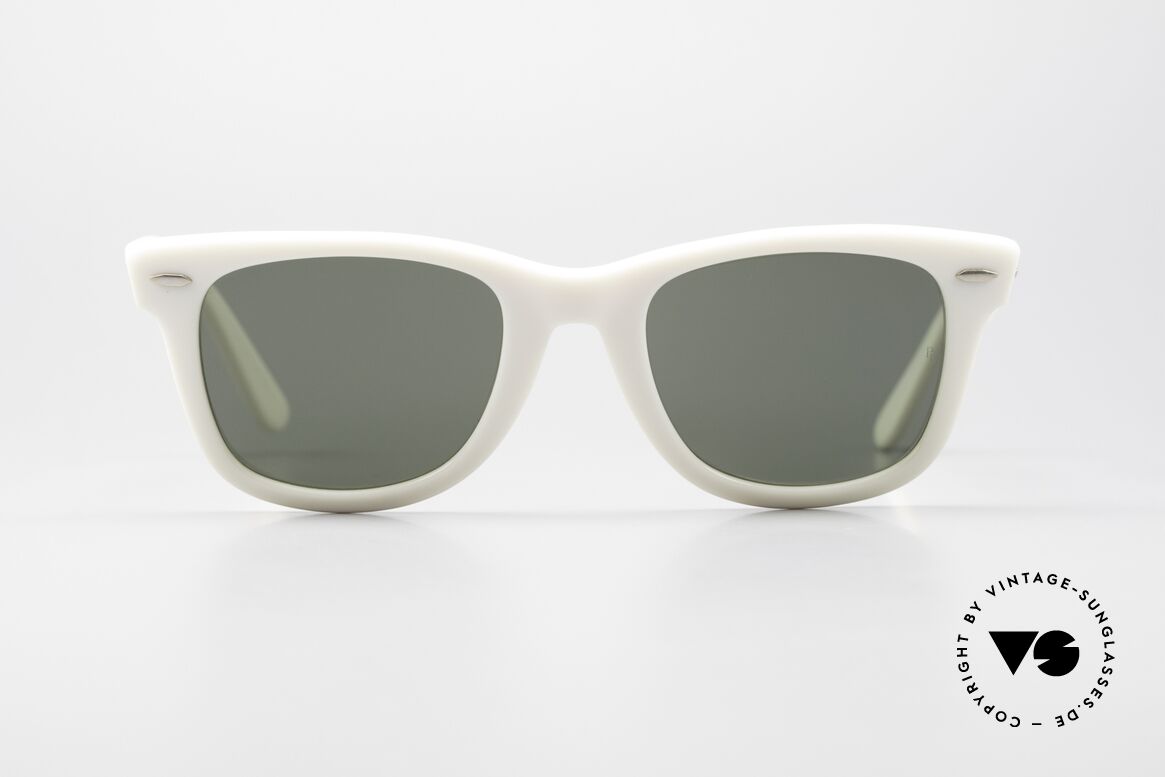 Ray Ban Wayfarer I Rare USA Sonnenbrille Limited, Wayfarer USA: der Sonnenbrillenklassiker von B&L, Passend für Herren und Damen Ray Ban Wayfarer I Rare USA Sonnenbrille Limited, Wayfarer USA: der Sonnenbrillenklassiker von B&L, Passend für Herren und Damen