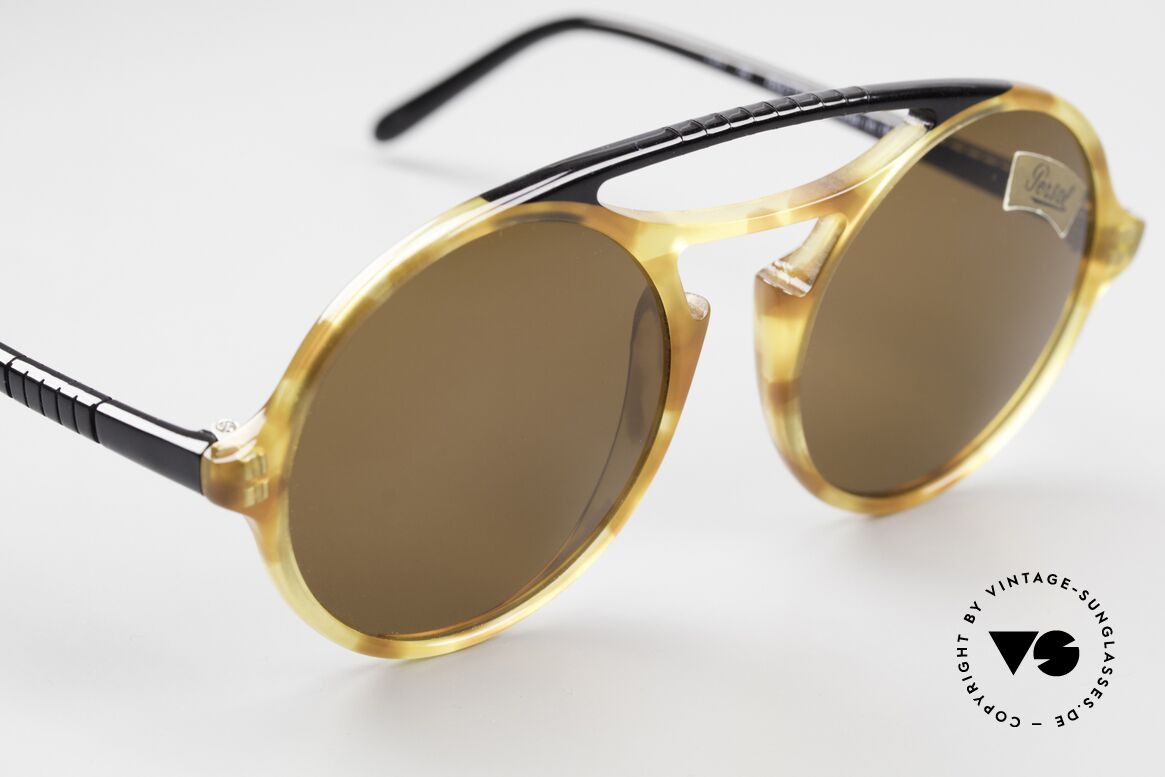 Persol 650 Ratti Runde 80er Sonnenbrille Unisex, ungetragen (wie alle unsere 80er vintage Ratti), Passend für Herren und Damen
