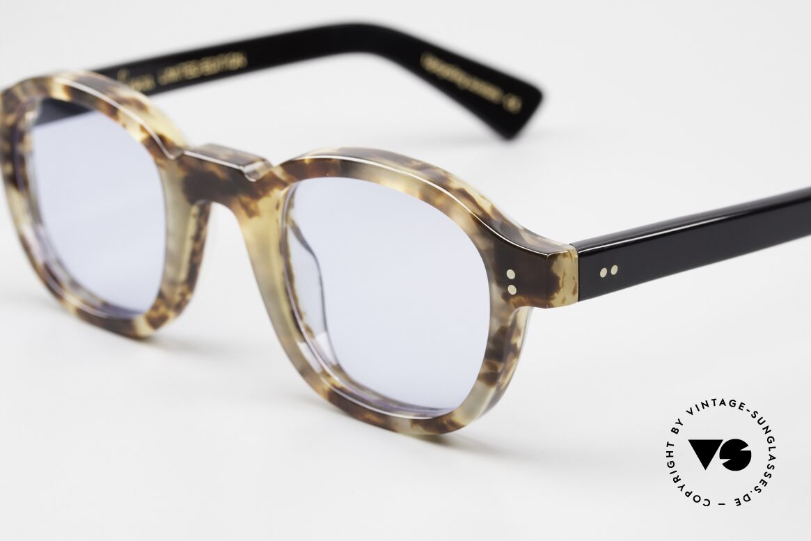 Lesca Brut Panto 8mm Sonnenbrille Upcycling Acetate, Lesca hat seine 60er Modelle identisch reproduziert, Passend für Herren und Damen