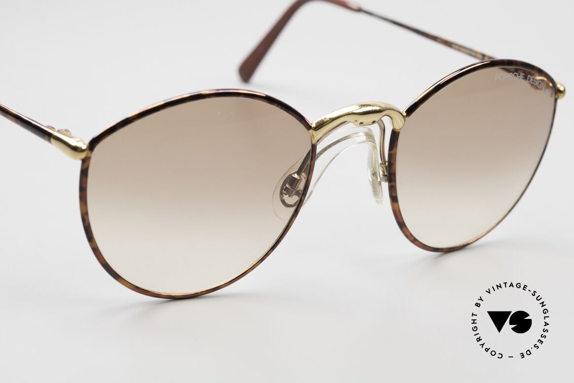 Porsche 5638 - L 90er Sonnenbrille Sattelsteg, ungetragen (wie alle unsere vintage Porsche Brillen), Passend für Herren und Damen