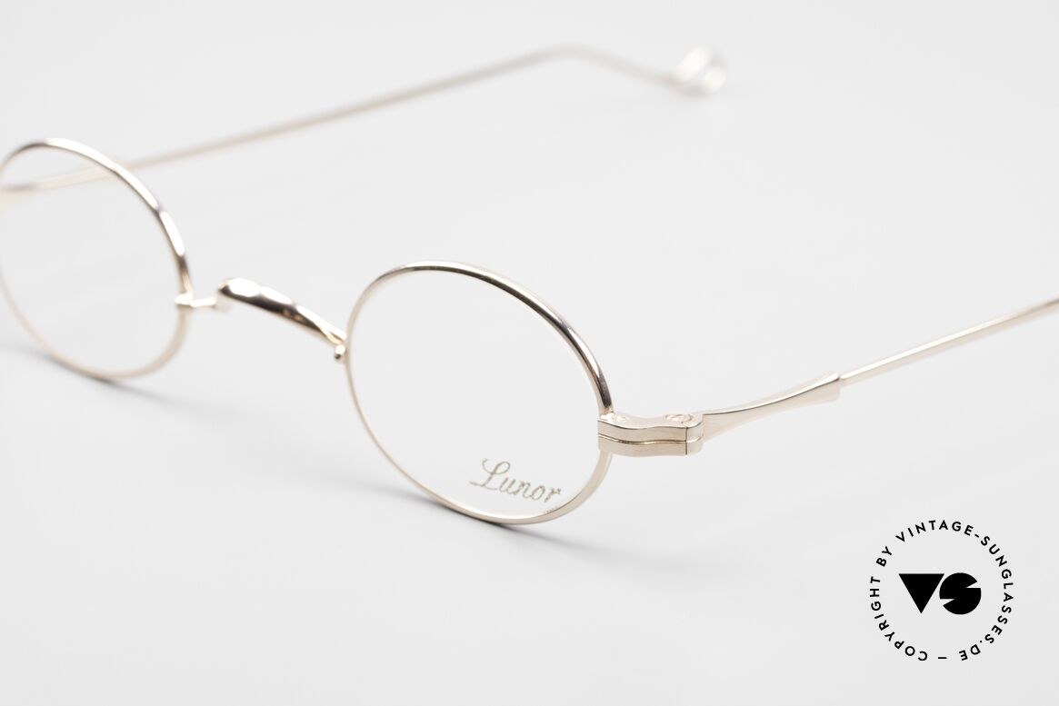 Lunor II 04 Limited Rose Gold Brille XS Oval, Brillen-Design in Anlehnung an frühere Jahrhunderte, Passend für Herren und Damen