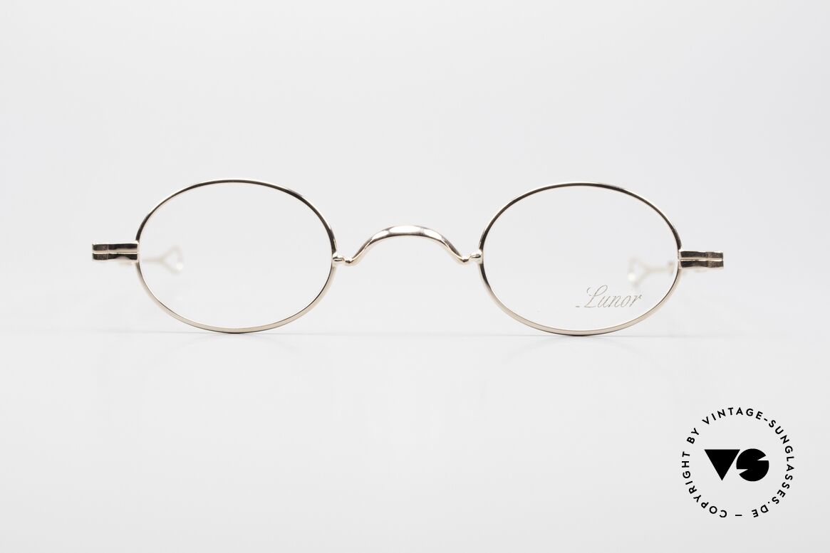Lunor I 04 Telescopic Limited Edition In Rose Gold, sehr kleine ovale LUNOR Brille mit Schiebebügeln, Passend für Herren und Damen Lunor I 04 Telescopic Limited Edition In Rose Gold, sehr kleine ovale LUNOR Brille mit Schiebebügeln, Passend für Herren und Damen