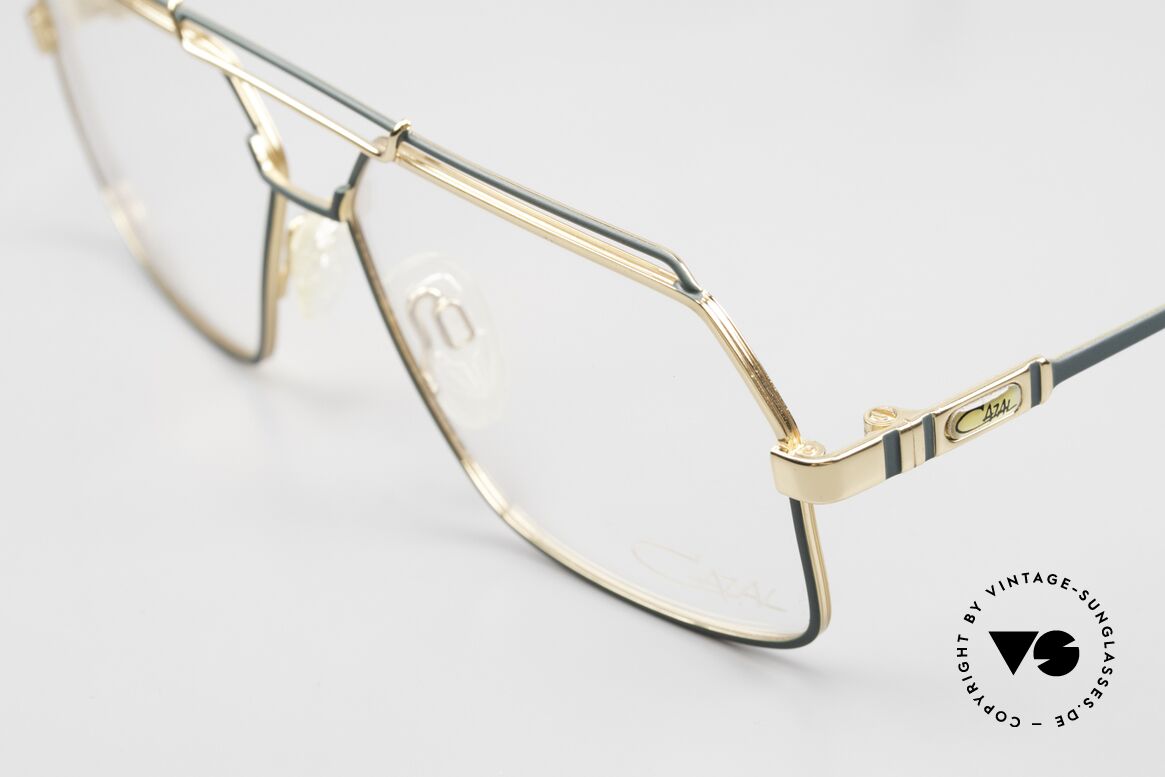 Cazal 734 80er Herrenbrille W. Germany, ungetragen (wie alle unsere Cazal vintage Brillen), Passend für Herren