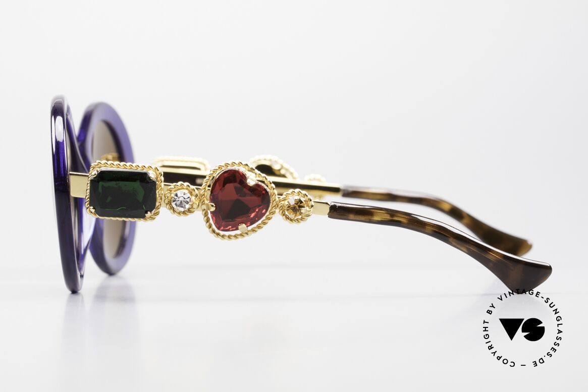 Moschino by Persol M253 Lady Gaga Sonnenbrille, Lady Gaga trug diese Sonnenbrille 2011 in Neu Dehli, Passend für Damen