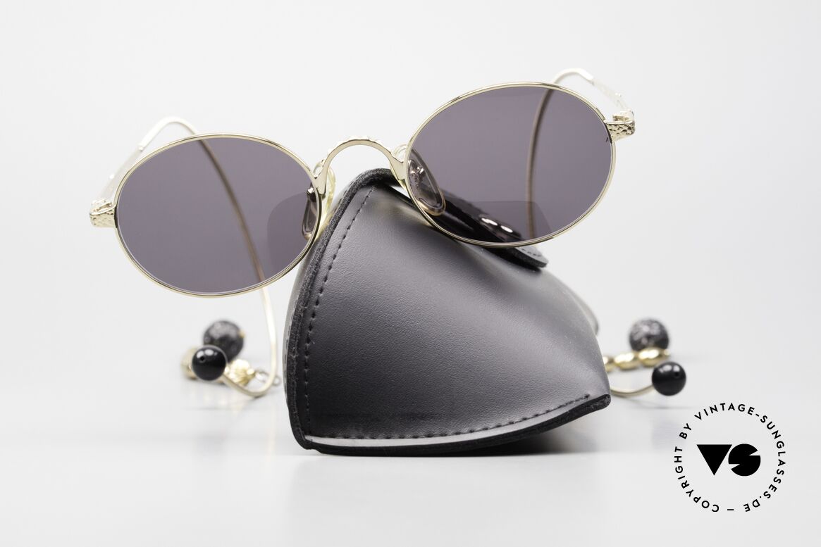 Jean Paul Gaultier 55-9673 Sonnenbrille Mit Perlenkette, unbenutzt (wie alle unsere vintage Gaultier Brillen), Passend für Damen
