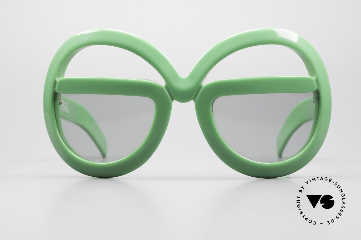 Silhouette Futura 562 Emmanuelle Film Sonnenbrille, Mod. 571 aus der legendären Silhouette Futura Serie, Passend für Damen