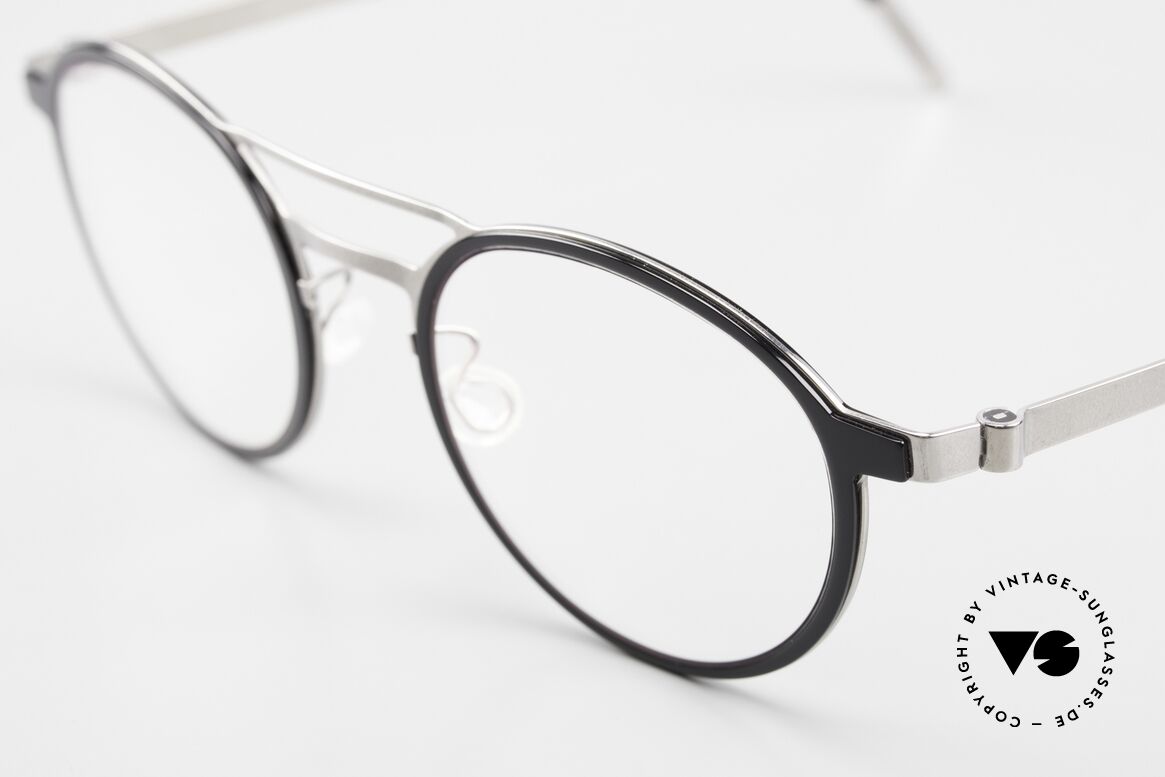 Lindberg 9739 Strip Titanium Runde Brille Doppelbrücke, trägt für uns das Prädikat "TRUE VINTAGE LINDBERG", Passend für Herren