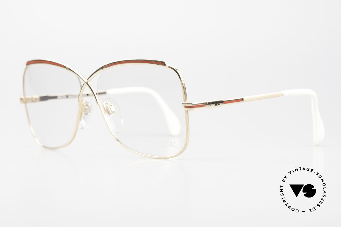 Cazal 224 True Vintage 80er Brille, vergoldete Metall-Fassung mit feinen roten Streifen, Passend für Damen