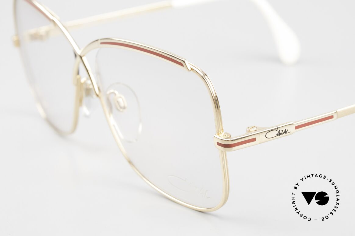 Cazal 224 True Vintage 80er Brille, ungetragen (wie alle unsere Cazal Originalbrillen), Passend für Damen