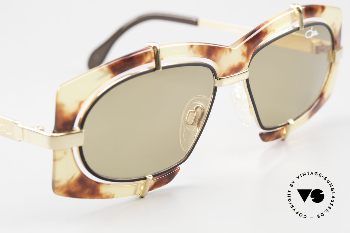 Cazal 872 Außergewöhnliche 90er Brille, ungetragen (wie all unsere vintage Cazal Sonnenbrillen), Passend für Herren und Damen