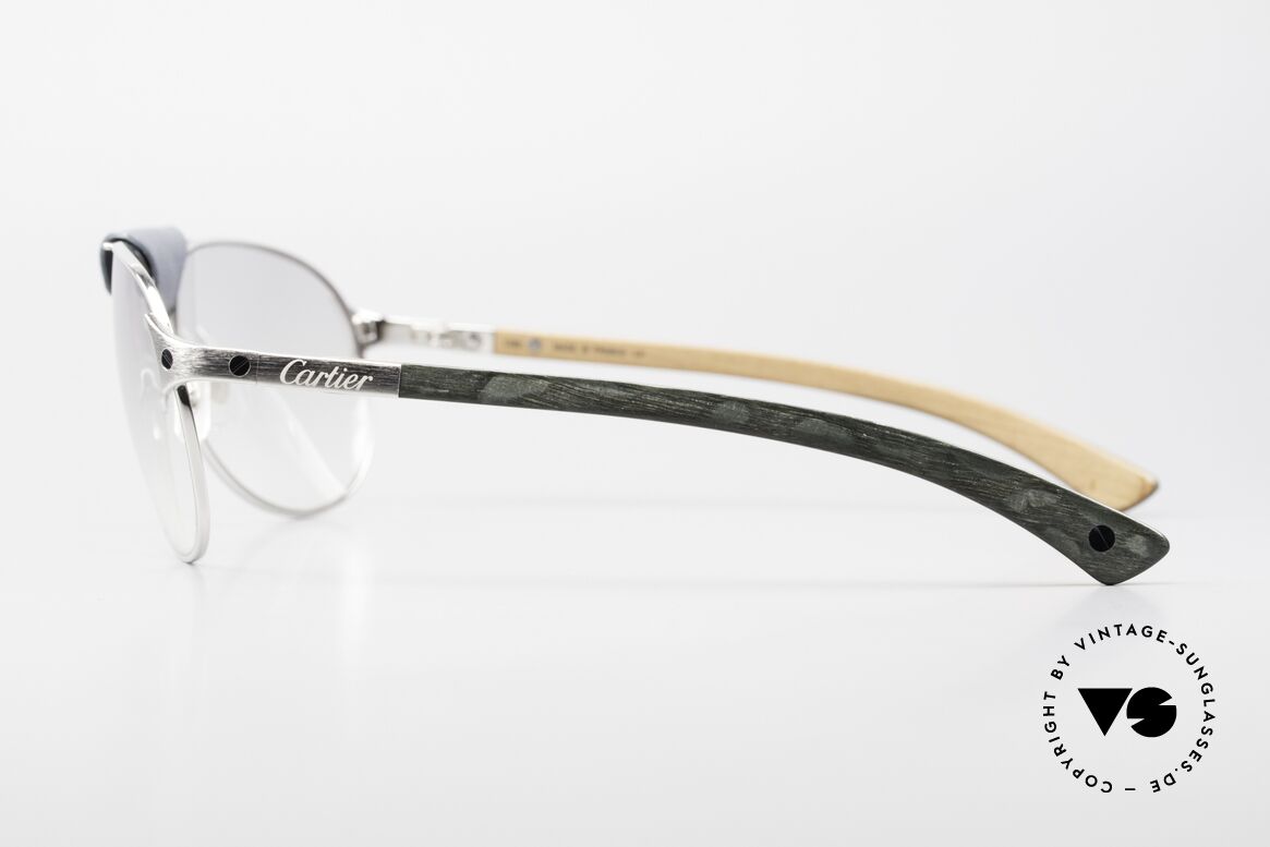 Cartier Santos Dumont Holzbrille Mit Lederbrücke, leicht getönte Gläser (somit auch abends tragbar), Passend für Herren