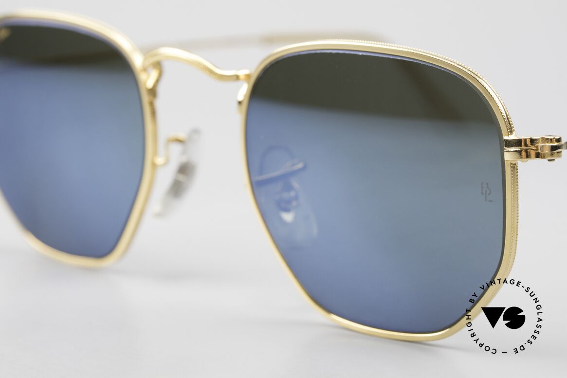 Ray Ban Classic Style III Blau Verspiegeltes B&L Glas, blau-verspiegelte Gläser sind gehärtet & entspiegelt, Passend für Herren und Damen
