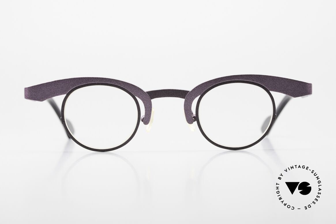 Theo Belgium O Designerbrille Für Frauen, das Theo-Modell mit dem kürzesten Namen "O", Passend für Damen
