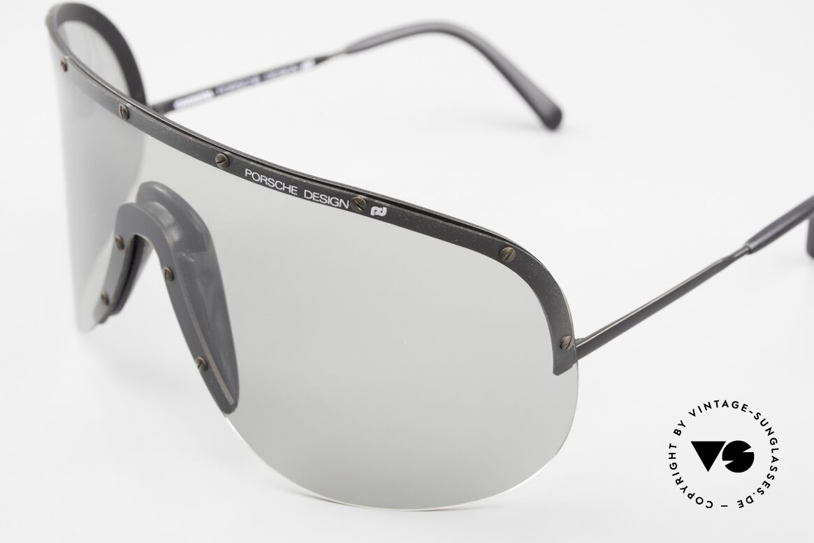 Porsche 5620 Yoko Ono Sonnenbrille 80er, daher weltweit als die "Yoko Ono Sonnenbrille" bekannt, Passend für Herren und Damen