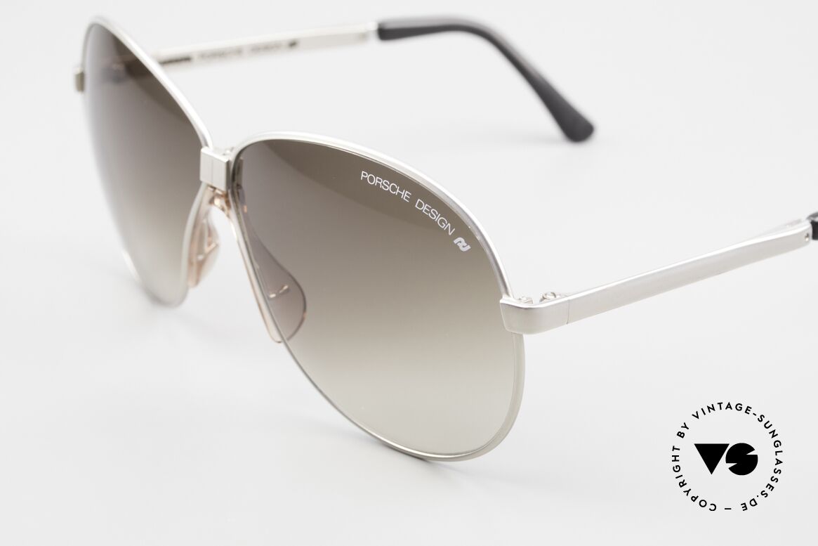 Porsche 5626 Faltbare Damen Sonnenbrille, ungetragen (wie alle unsere vintage Sonnenbrillen), Passend für Damen