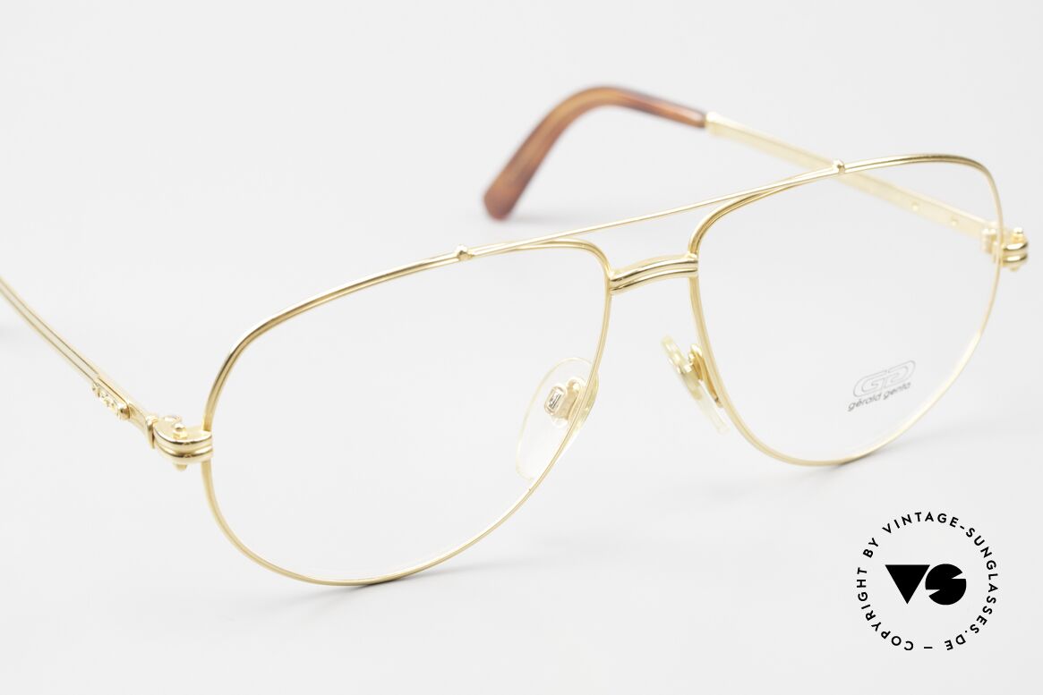 Gerald Genta New Classic 22 Herrenbrille Pilotenstil 24kt, entsprechend hohe Qualität dieses 1990er Jahre Modells, Passend für Herren