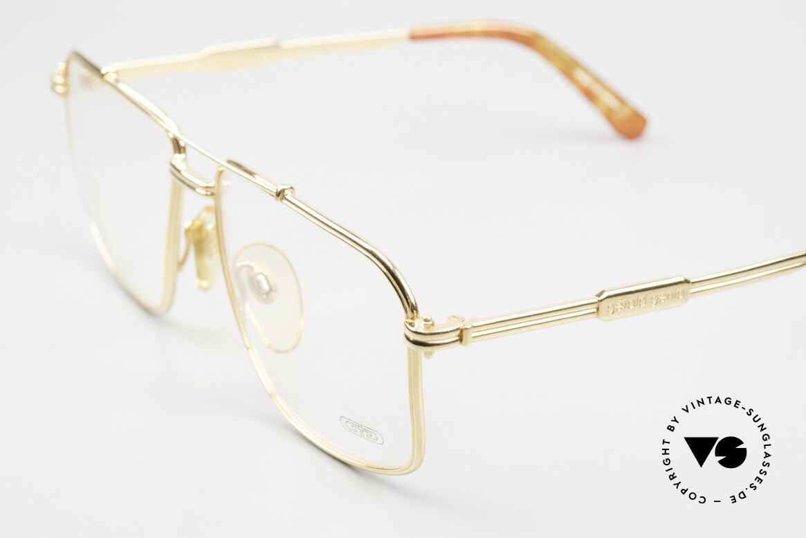 Gerald Genta New Classic 03 24kt Made in Japan Qualität, LUXUS-Accessoires (wie z.B. Brillen) kamen später dazu, Passend für Herren