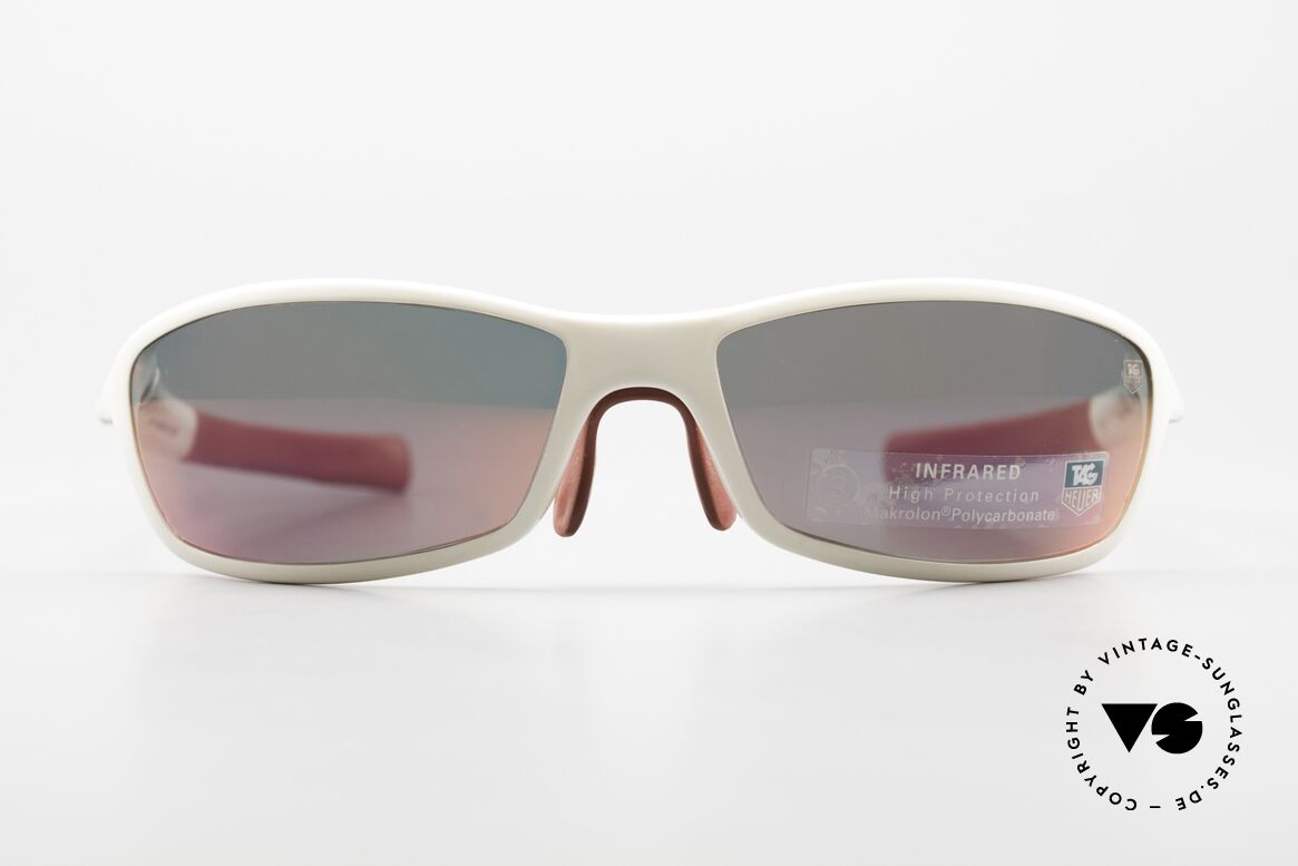 Tag Heuer 6006 27 Grad Sport Sonnenbrille, sportliche Herrenbrille der "27° AIR" Kollektion, Passend für Herren