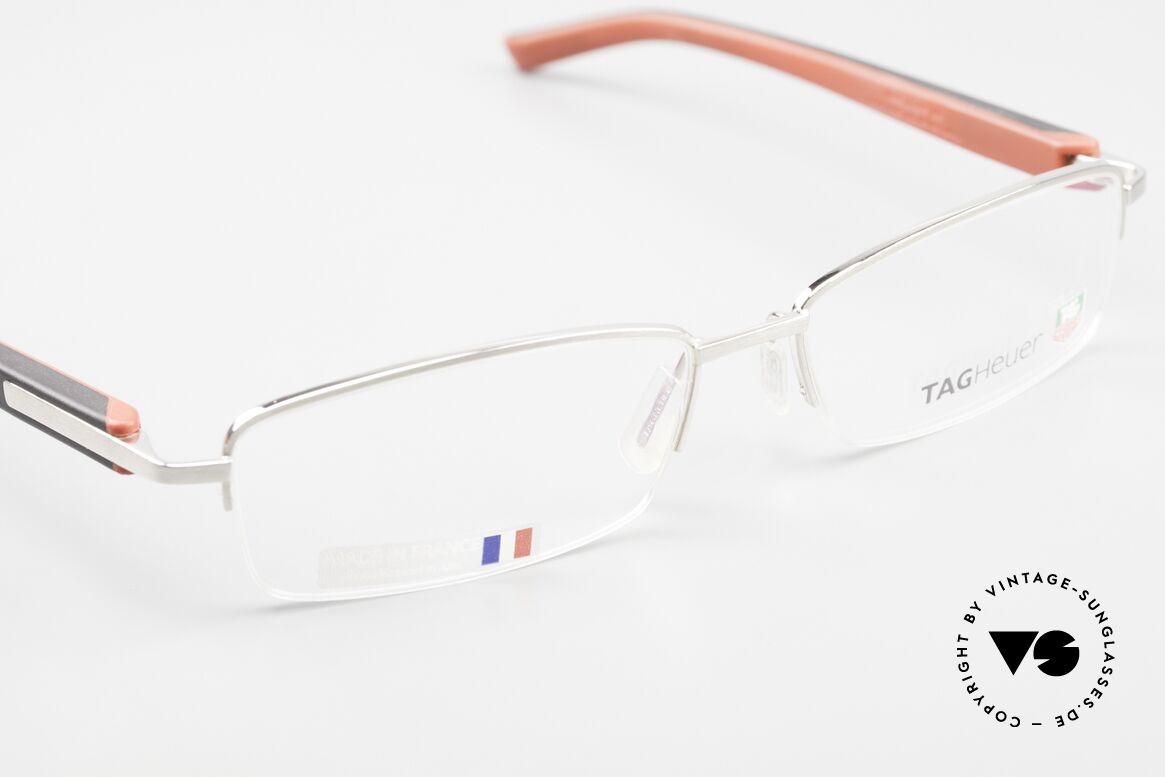 Tag Heuer 8209 Trends Sportliche Brille Halbrand, ungetragenes Exemplar aus der Trends Kollektion, Passend für Herren