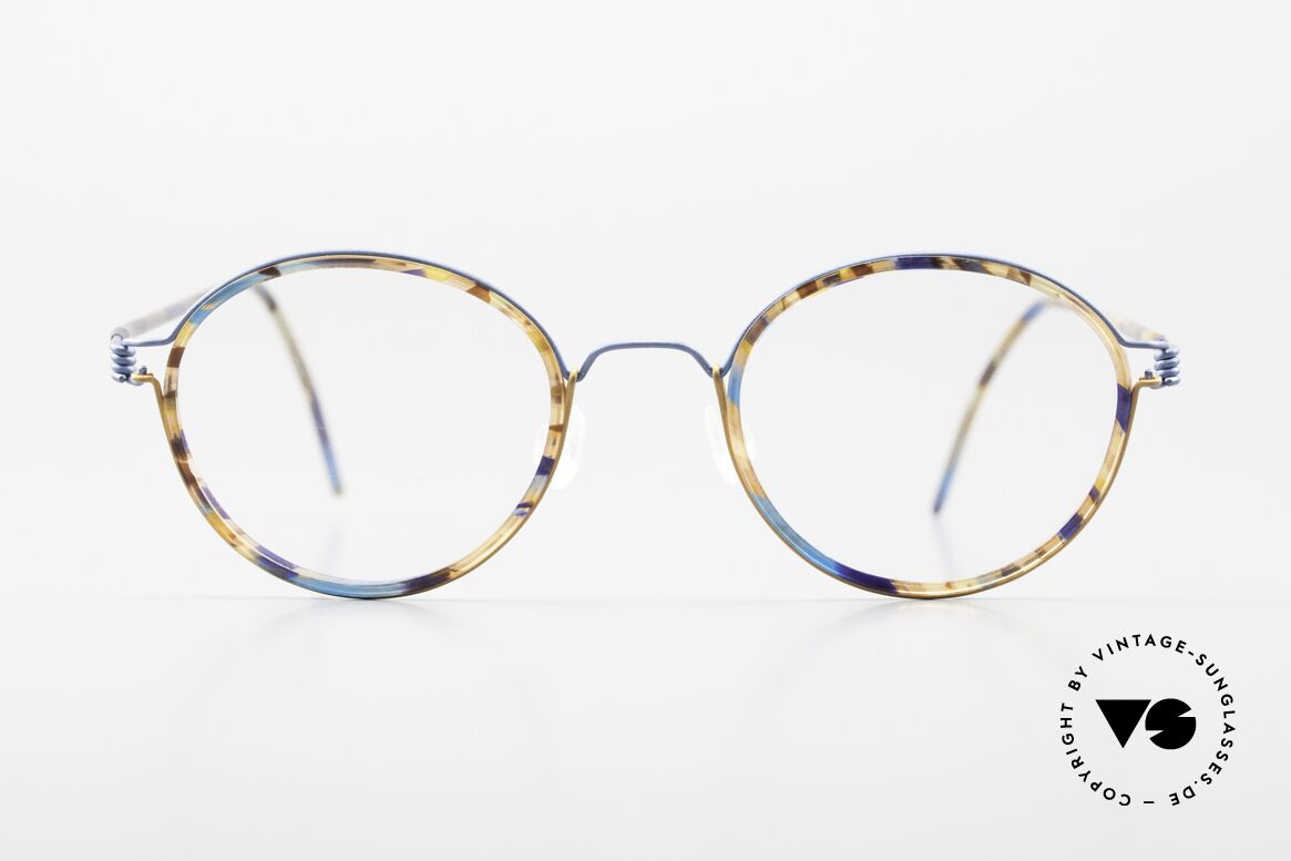 Lindberg Panto Air Titan Rim Titan Brille mit Azetat Inlay, das alte 90er Original der Panto-Brille von LINDBERG, Passend für Herren und Damen Lindberg Panto Air Titan Rim Titan Brille mit Azetat Inlay, das alte 90er Original der Panto-Brille von LINDBERG, Passend für Herren und Damen