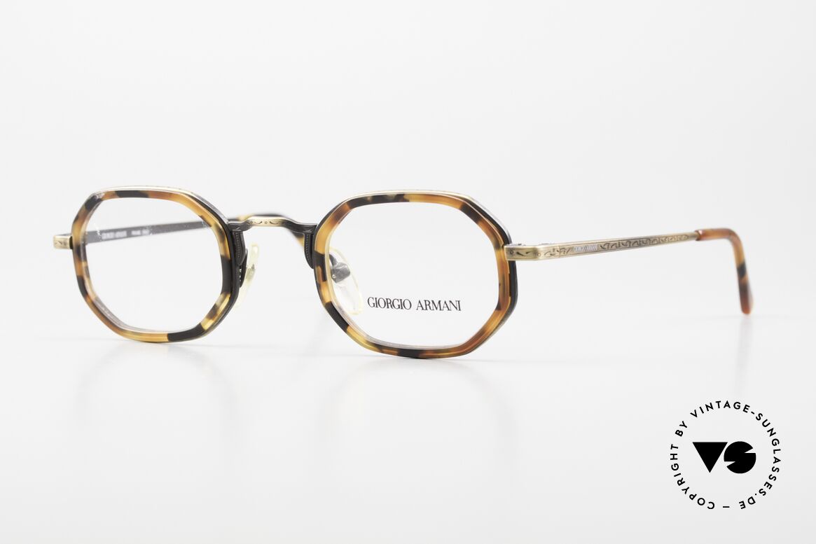 Giorgio Armani 143 Achteckige 80er Brille, vintage Brille vom Modedesigner Giorgio ARMANI, Passend für Herren und Damen