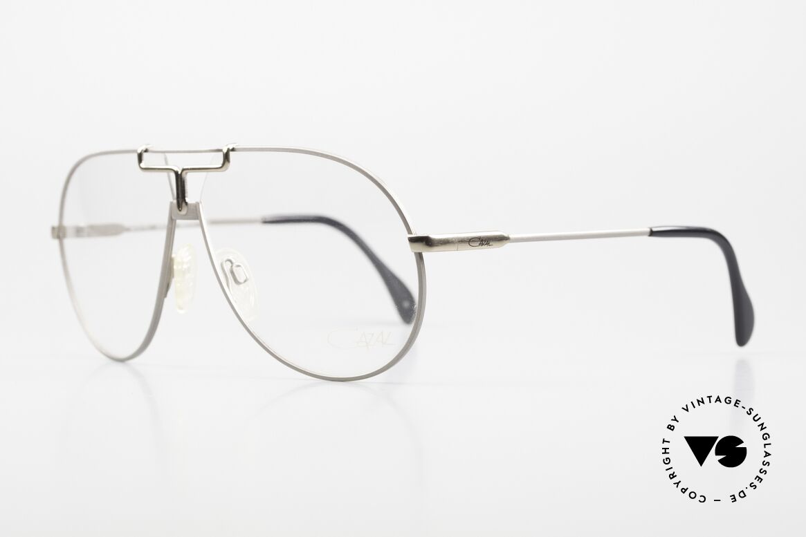 Cazal 731 Titanium Brille West Germany, tolle Verarbeitung und enorm hoher Tragekomfort, Passend für Herren