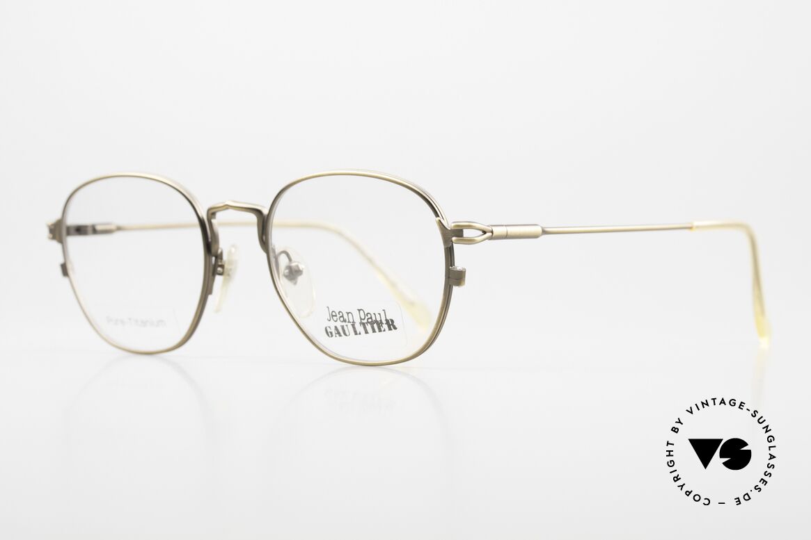 Jean Paul Gaultier 55-3182 Rare 90er Designer Brille, Titanium-Fassung in antik-gold und Größe 50-19, 138, Passend für Herren und Damen