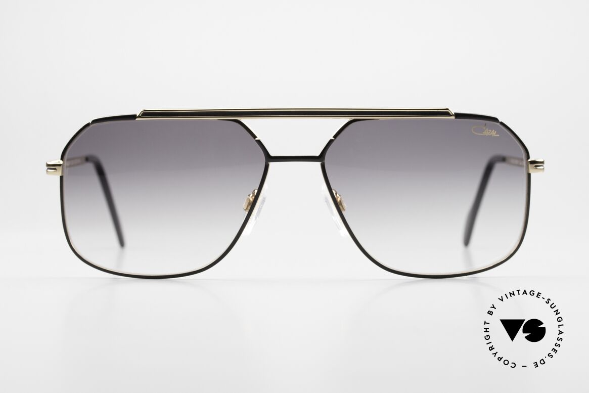 Cazal 9081 Designer Sonnenbrille Gold, Cazal Sonnenbrille, Modell 9081, Farbe 001; Gr. 62/16, Passend für Herren