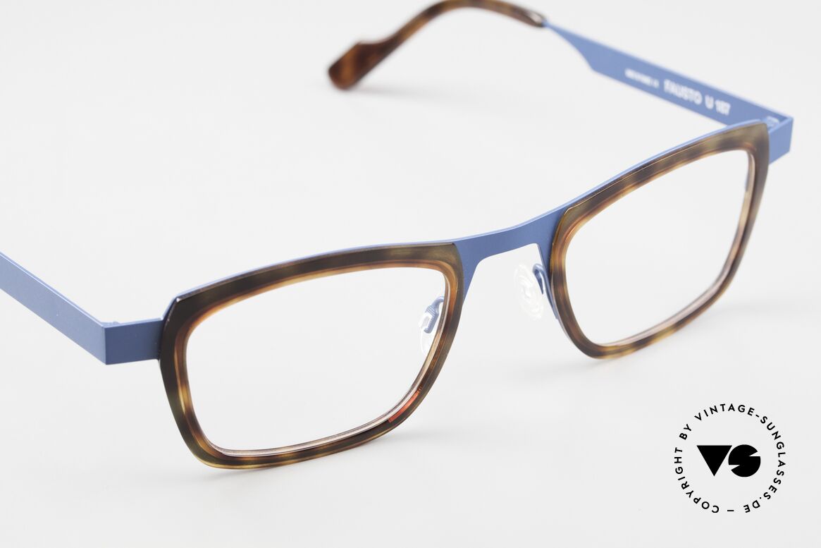 Anne Et Valentin Fausto Designer Brille Unisex, aus Energie, Licht, Material, Linie, Kontrast & Farbe, Passend für Herren und Damen