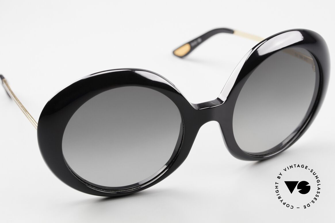 Christian Roth Jackie 60 First Lady Sonnenbrille, ungetragenes Designerstück mit original C. Roth Etui, Passend für Damen