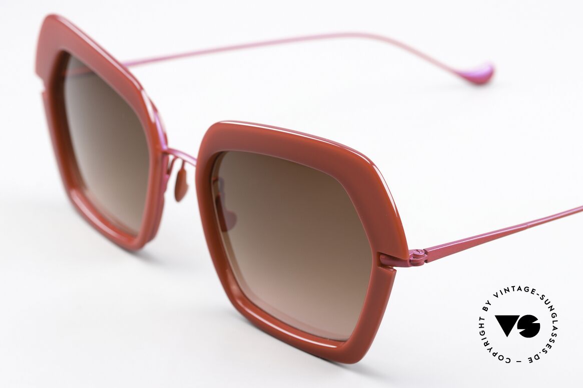 Caroline Abram Warda Sehr Feminine Sonnenbrille, sinnbildlich für den Sixites vintage Style Miamis, Passend für Damen