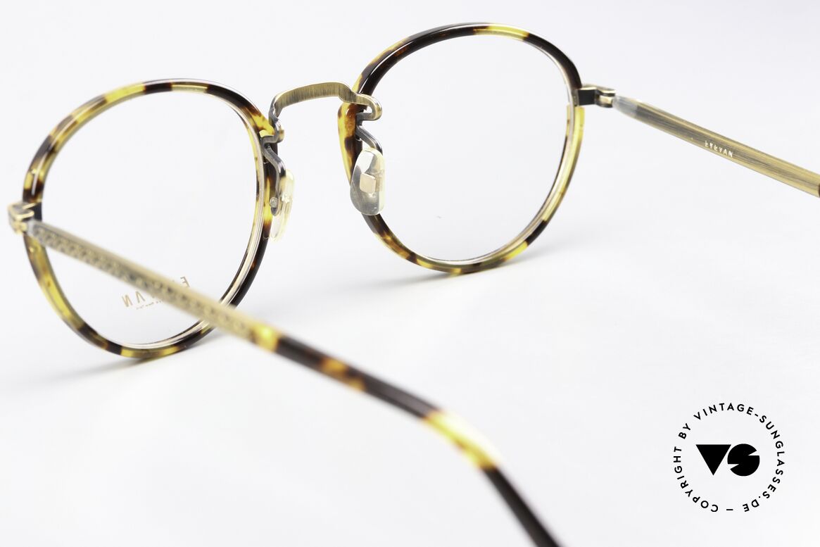 Eyevan DD22 90er Brille Made in Japan, "DTB" Azetat Farbcode, "AG" = ANTIK-GOLD Metall, Passend für Herren und Damen