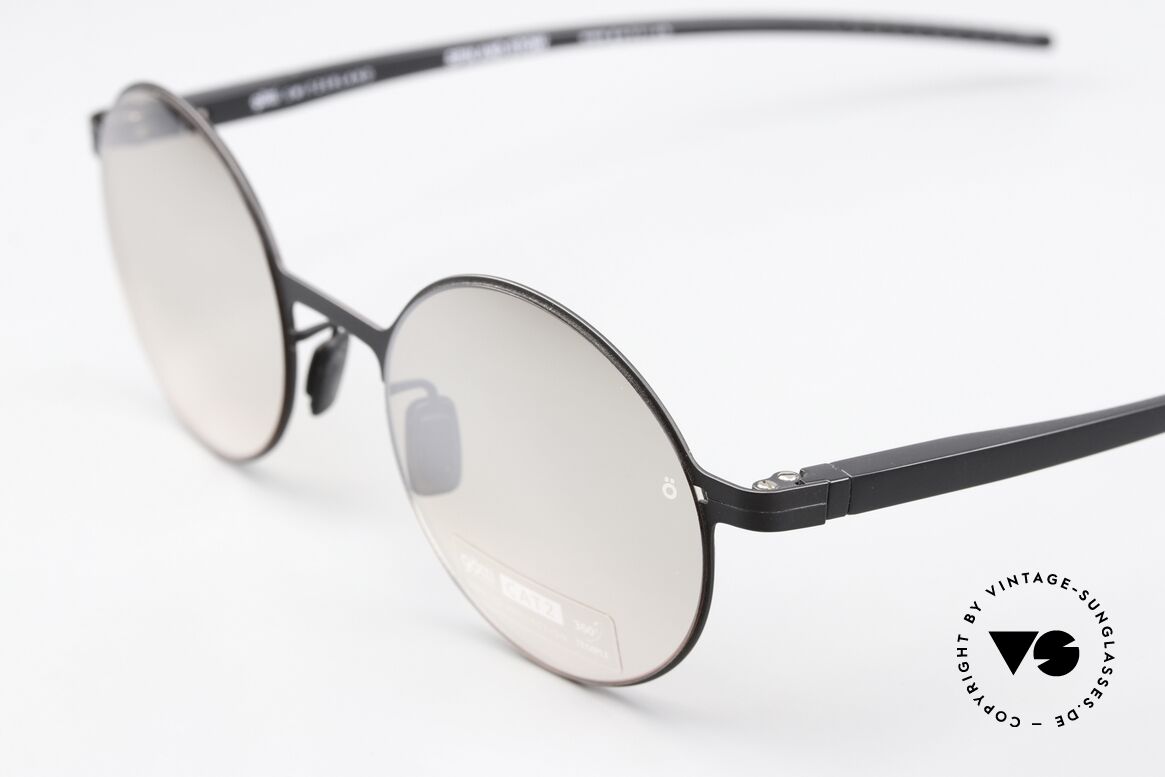 Götti Tamal-S Runde Titan Sonnenbrille, leicht getönt und leicht verspiegelte Sonnengläser, Passend für Herren und Damen