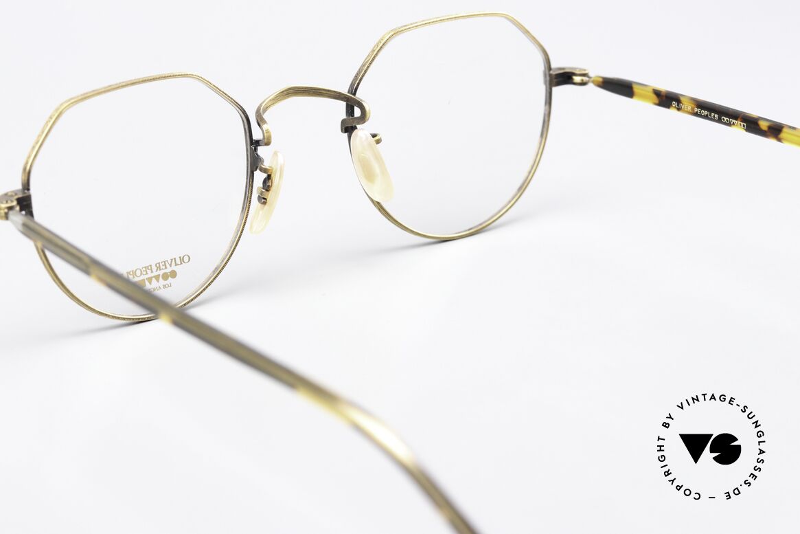 Oliver Peoples OP43 80er 90er Original Rahmen, DEMOS sollten durch optische Gläser ersetzt werden, Passend für Herren und Damen