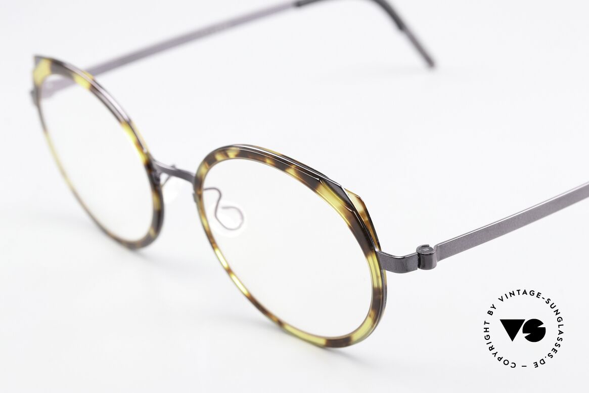 Lindberg 9747 Strip Titanium Ladies Round Cateye Design, trägt für uns das Prädikat "TRUE VINTAGE LINDBERG", Passend für Damen