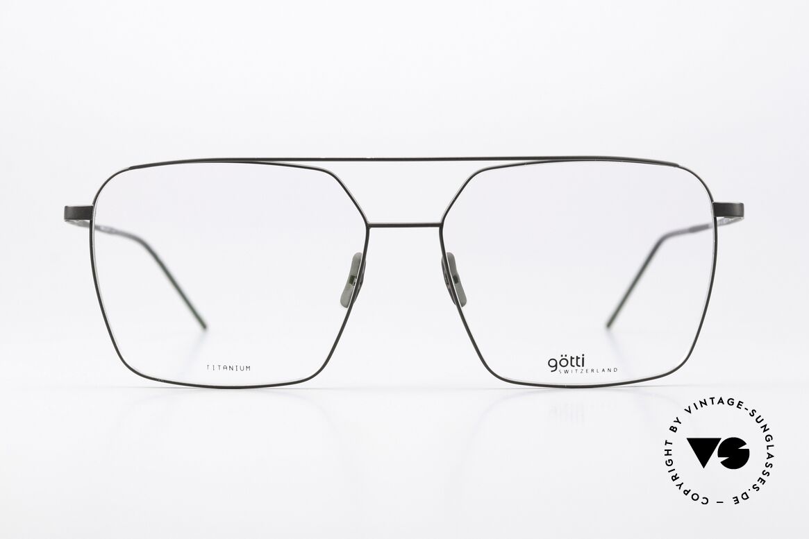 Götti Doga Herrenbrille aus Titanium, Götti / Goetti Brille Doga, col BLKM-G, Größe 58/15, Passend für Herren