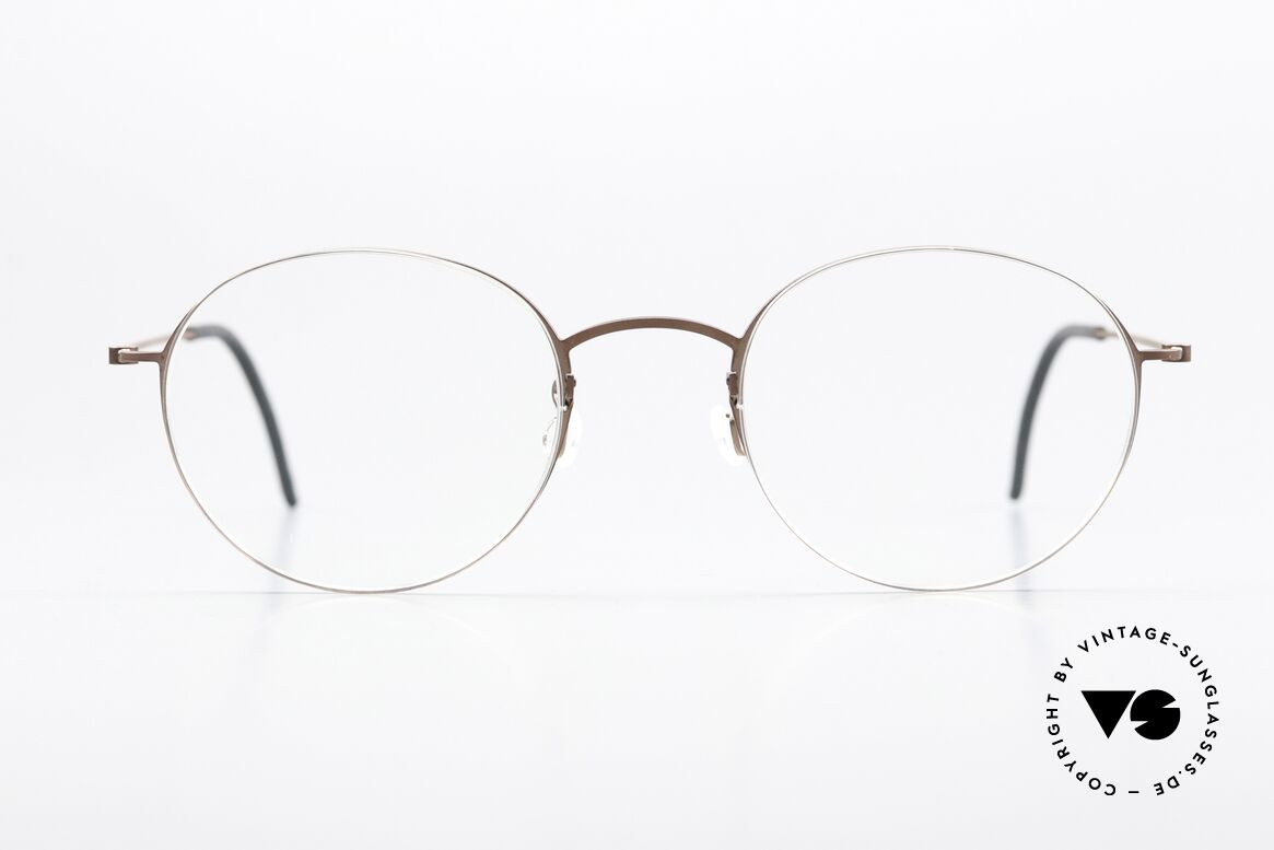 Lindberg 5504 Thintanium Dünne Titanium Pantobrille, der Name sagt schon alles: feines, dünnes TITANIUM, Passend für Herren und Damen