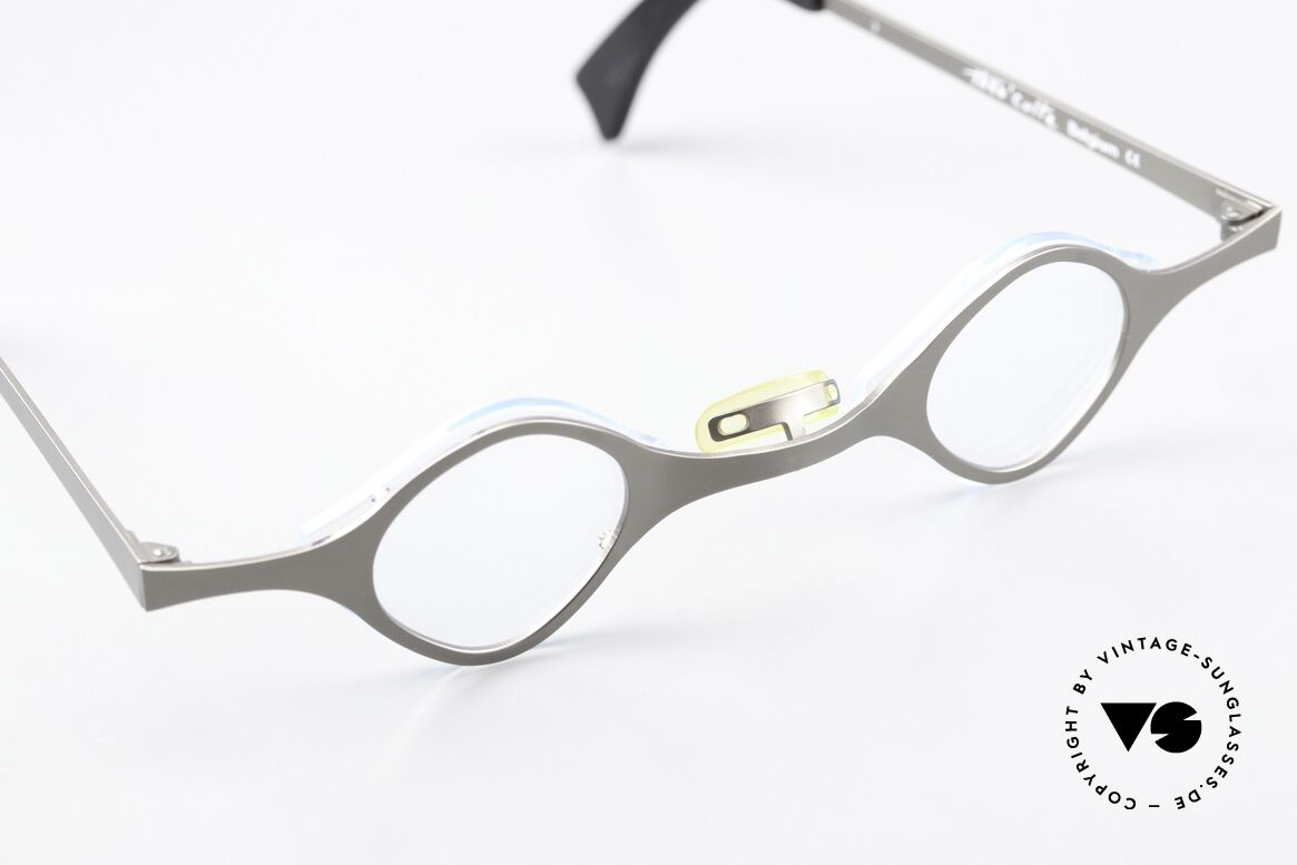 Theo Belgium Culte Aussergwöhnliche 90er Brille, KEINE RETRObrille, sondern ein 30 Jahre altes Unikat, Passend für Herren und Damen