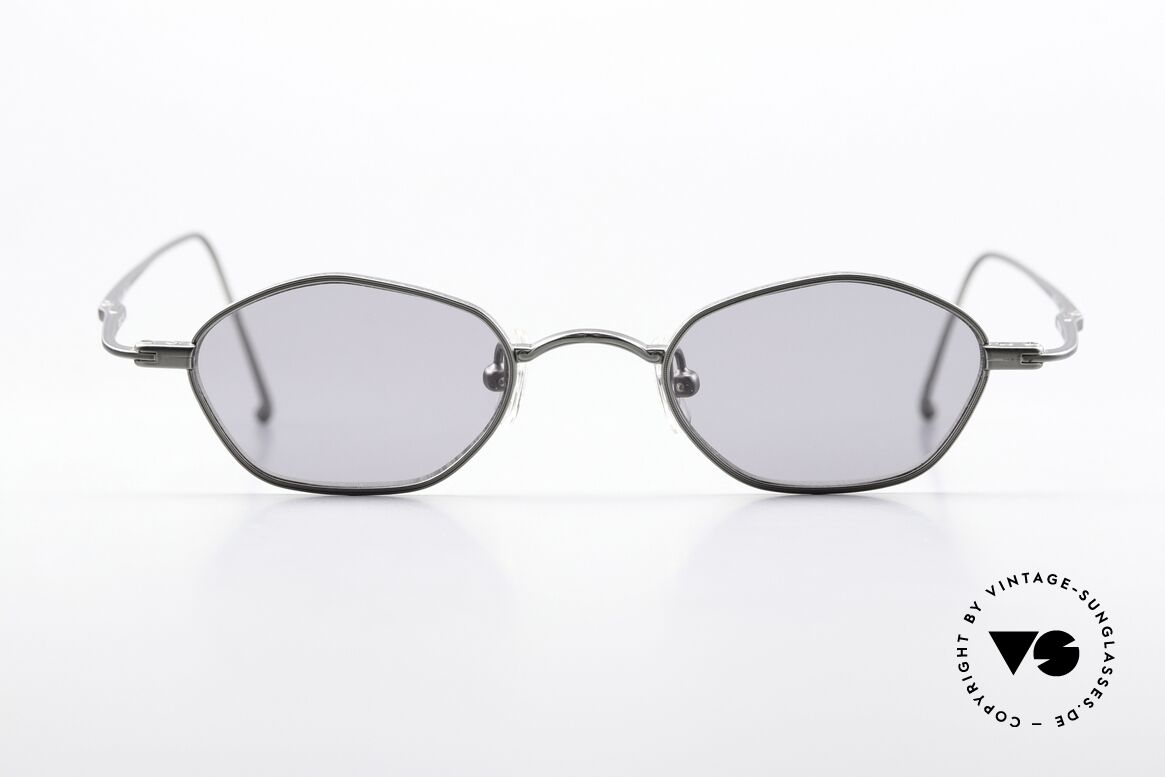 Matsuda 10635 Interessante Sonnenbrille 90s, Matsuda 10635, in Größe 43-20, 145mm, Titan Rahmen, Passend für Herren und Damen