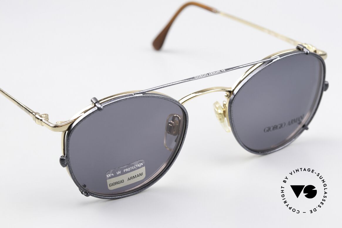 Giorgio Armani 132 Mit Sonnenclip Blau Metallic, ungetragen (wie all unsere Armani Brillenfassungen), Passend für Herren und Damen